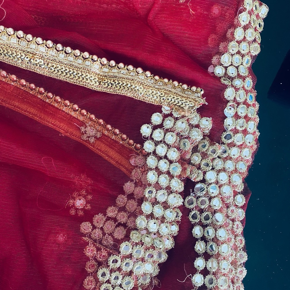 Net dupatta